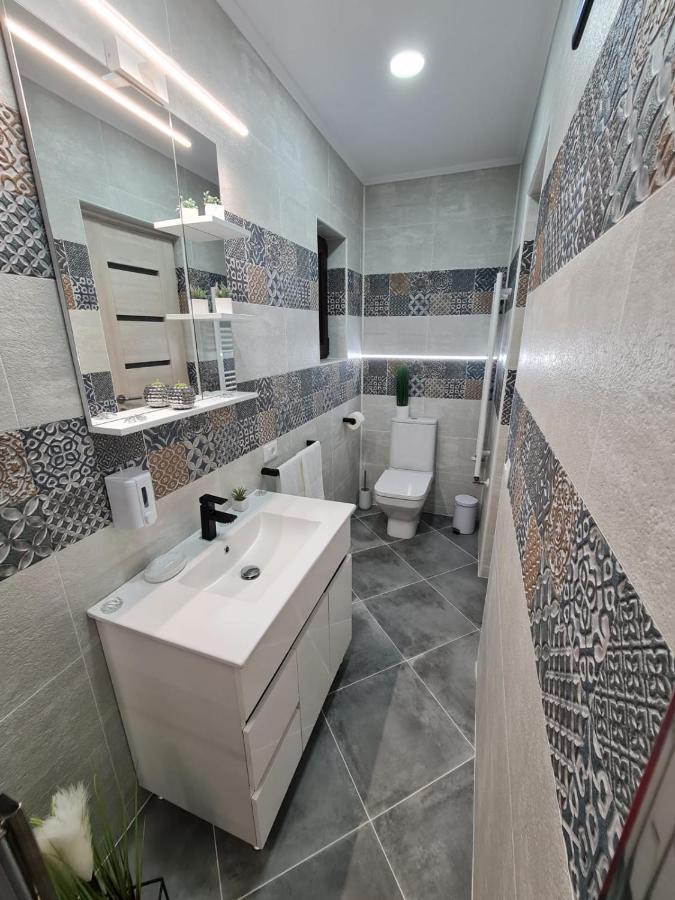 فندق Splendid House Făgăraş المظهر الخارجي الصورة